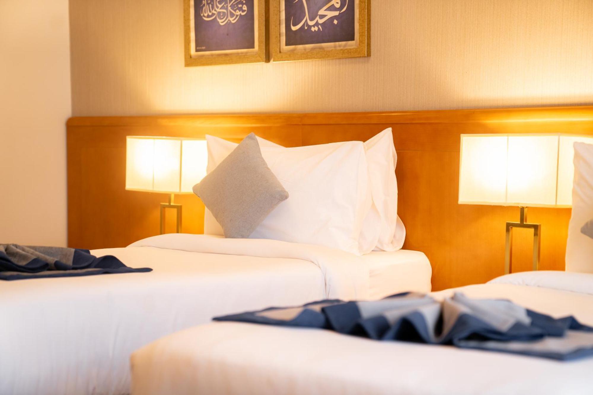 Emaar Grand Hotel Mekka Eksteriør bilde Deluxe Room